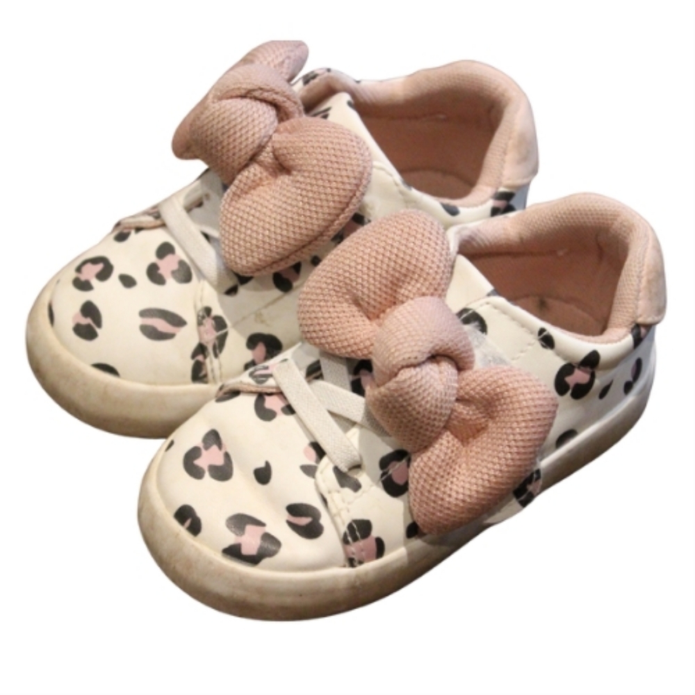 3/$25 🏷 H&M Pink Leopard Shoes Size 6